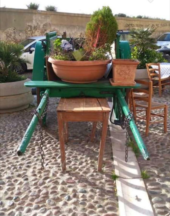 Al Corso Bed and Breakfast Cagliari Buitenkant foto