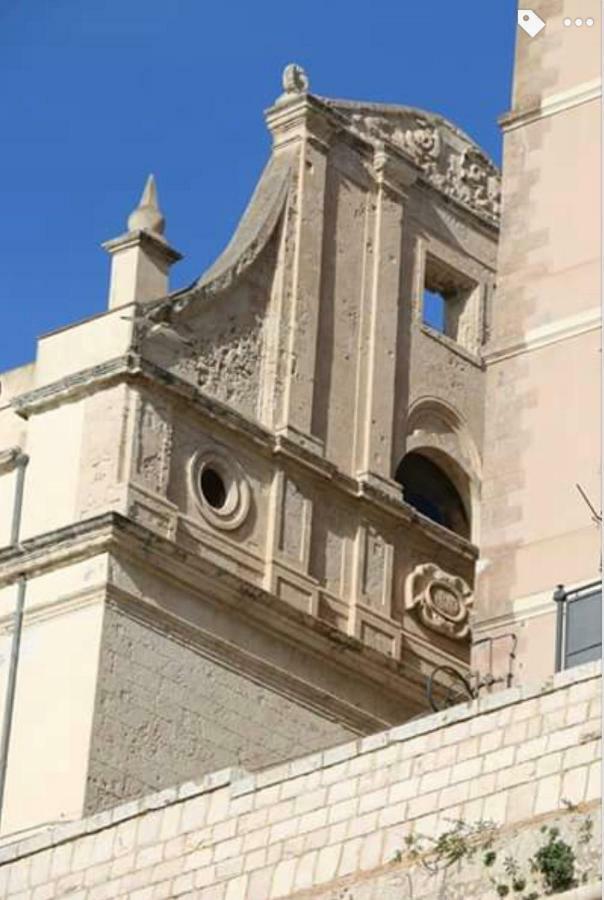 Al Corso Bed and Breakfast Cagliari Buitenkant foto